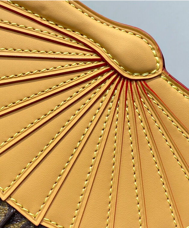 Louis Vuitton LV Fan M14804 Brown